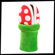 Carica l'immagine nel visualizzatore di Gallery, Morbide pantofole in peluche di Mario Pianta Piranha - Ozerty