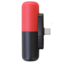 Carica l'immagine nel visualizzatore di Gallery, Mini power-bank portatile a forma di capsula
