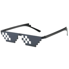 Carica l'immagine nel visualizzatore di Gallery, Occhiali da sole pixel alla moda
