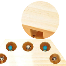 Carica l'immagine nel visualizzatore di Gallery, Giocattolo di legno interattivo per gatti con 5 buchi - Ozerty
