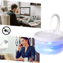 Carica l'immagine nel visualizzatore di Gallery, Fontana d'acqua automatica per gatto con luce LED
